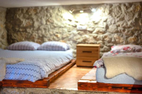 Stone room-Kamena soba